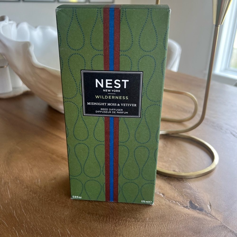 NEST Midnight Moss & Vetiver Reed Diffuser